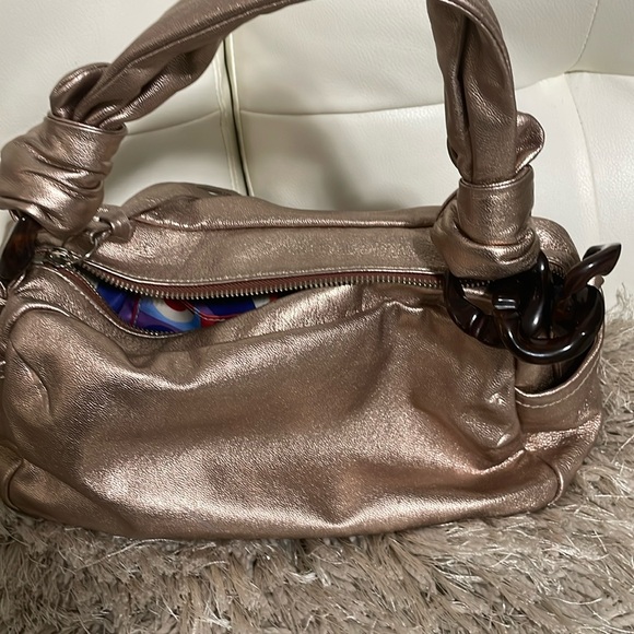 Purse - Picture 1 of 5